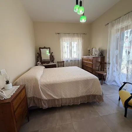 Rustic Retreat Arola (Campania)