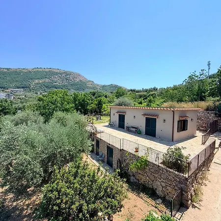 Rustic Retreat Apartamento Arola (Campania)